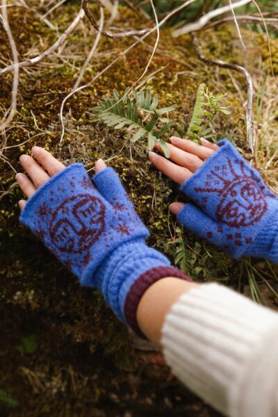 Moon Mittens - Elderflower