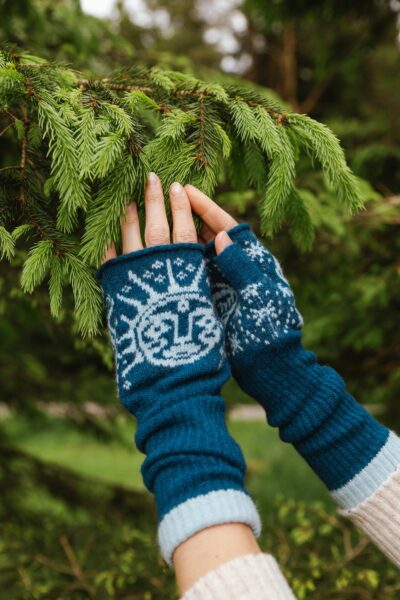 Moon Mittens - Jasmin
