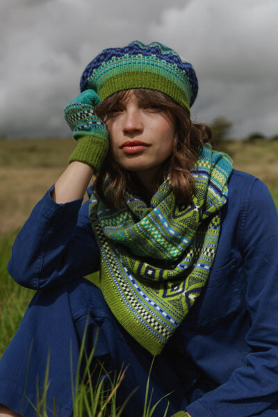 Tetbury Twisted Snood - Quince